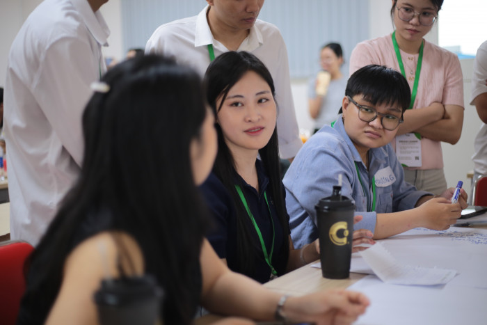 [사회공헌] DB 글로벌 드림리더 2기, 보수교육 및 DB Talks로 역량 강화 및 미래 준비